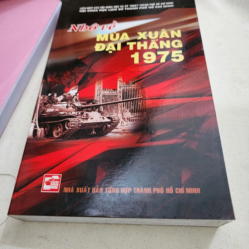 Nhớ về mùa xuân đại thắng 1975 | Hội Khoa học lịch sử TP.HCM 475804