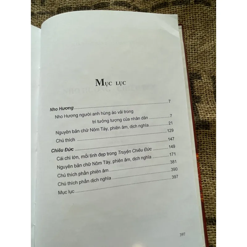 Truyện thơ Nôm dân tộc thiểu số Việt Nam - dân tộc Tày Nho Hương Chiêu Đức  1004264