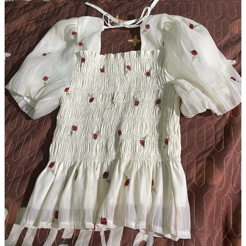 Áo kiểu trắng hoa văn 462496