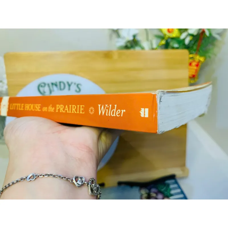 [Sách tiếng Anh 2hand] - Little House on the Prairie – Laura Ingalls Wilder 958403