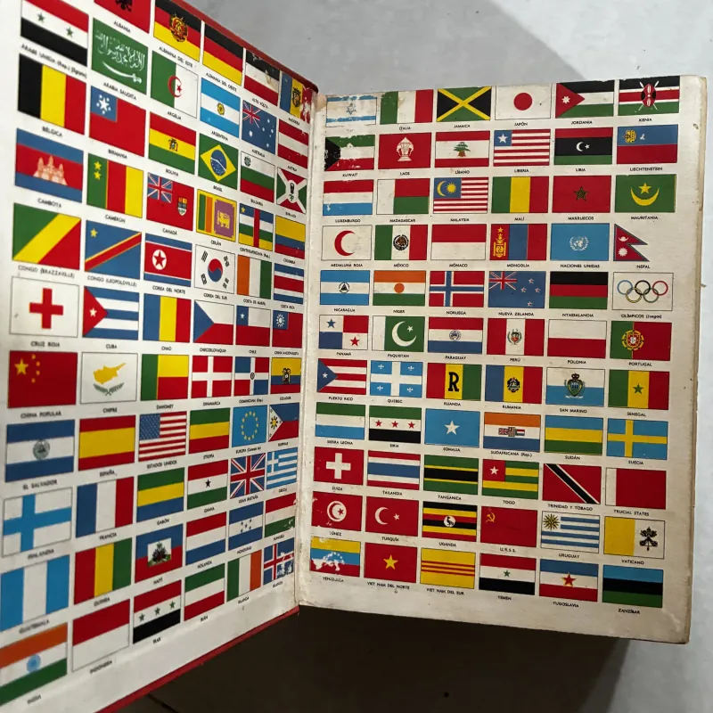 Larousse Ilustrado (sách trước 75) 1017979