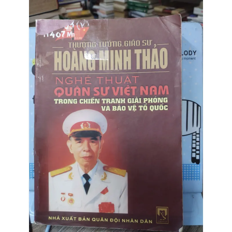 Sách: Nghệ thuật quân sự Việt Nam trong chiến tranh giải phóng và bảo vệ Tổ Quốc (A3) 598451