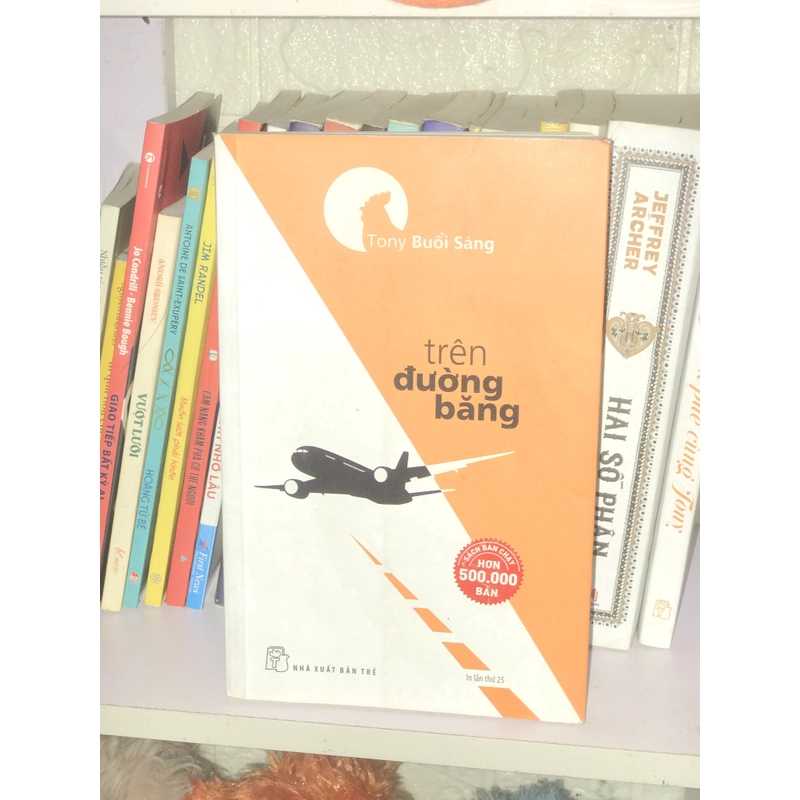 Sách Trên đường băng Tony 509221