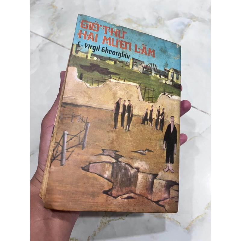 Giờ thứ hai mươi lăm  531561