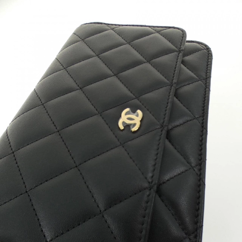 Ví xách dây chuyền Chanel Timeless Classic AP0250 622823