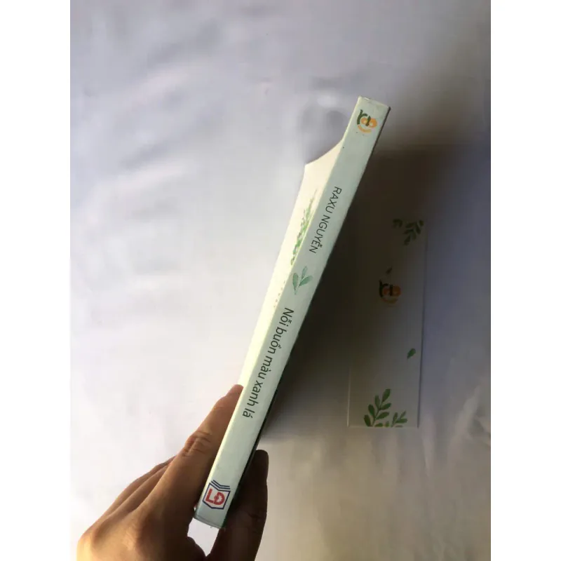 Nỗi Buồn Màu Xanh Lá - Raxu Nguyễn 799251