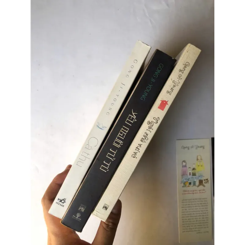 Sách của tác giả Gong Ji Young: Ngôi Nhà Vui Vẻ, Yêu Người Tử Tù, Cá Thu 926970