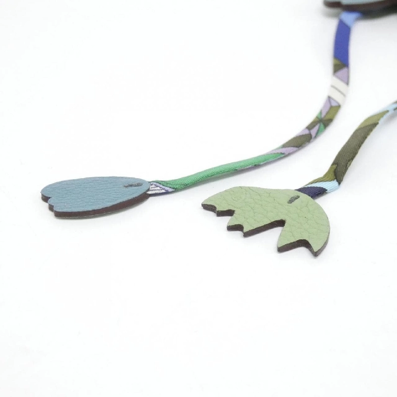 Charm hoa anh đào Hermès 1070508 - Hàng hiệu Authentic 773932