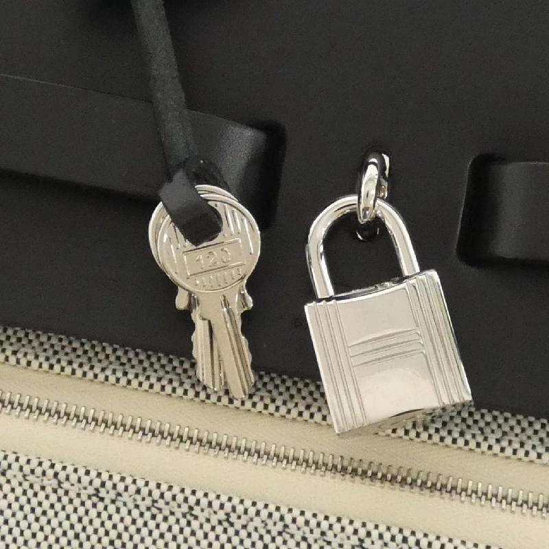 Túi xách Hermes Aile Bag Zip Messenger 39cm 084623CK - Hàng hiệu Authentic 776574