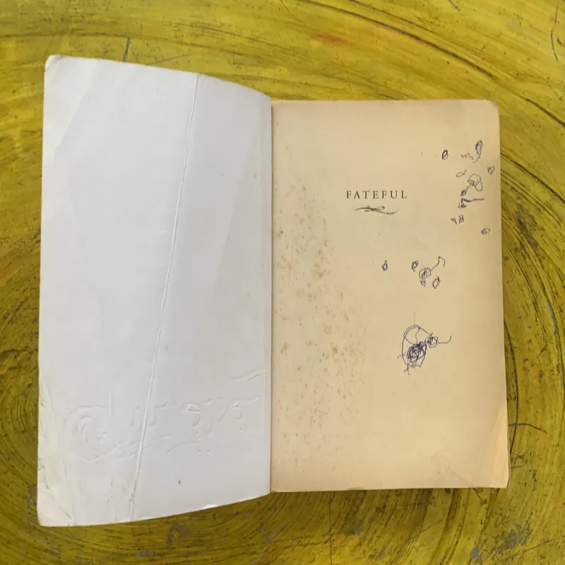 FATEFUL -  LAUDIA GRAY  1029332