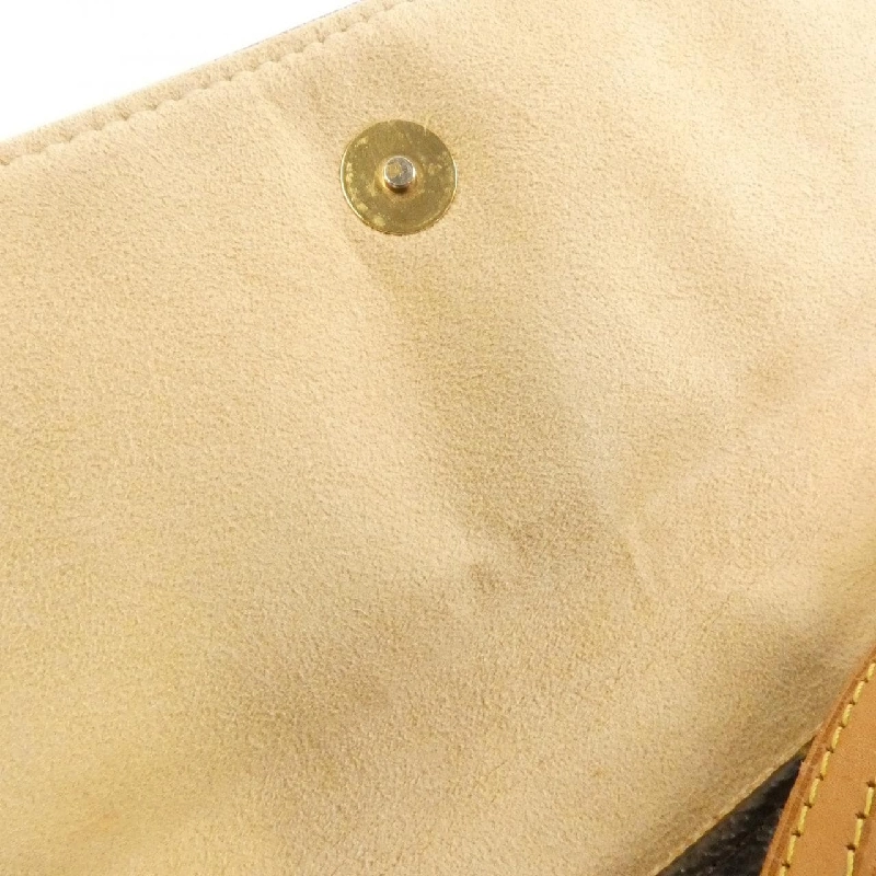 Túi đeo vai Louis Vuitton Monogram Pochette Twin GM M51852 611985