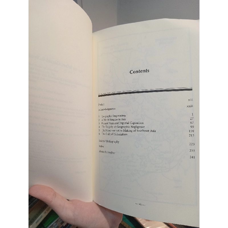 America's Strategy In Southeast Asia: From the Cold War to the Terror War - James A. Tyner 449220