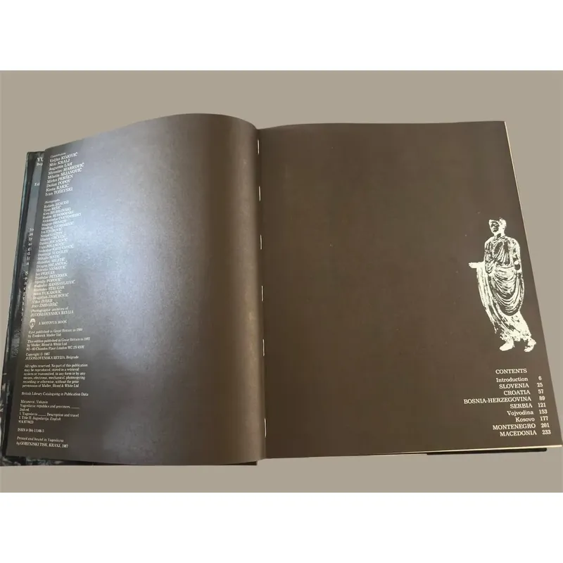 Sách ngoại văn tiếng Anh - Yugoslavia 709290