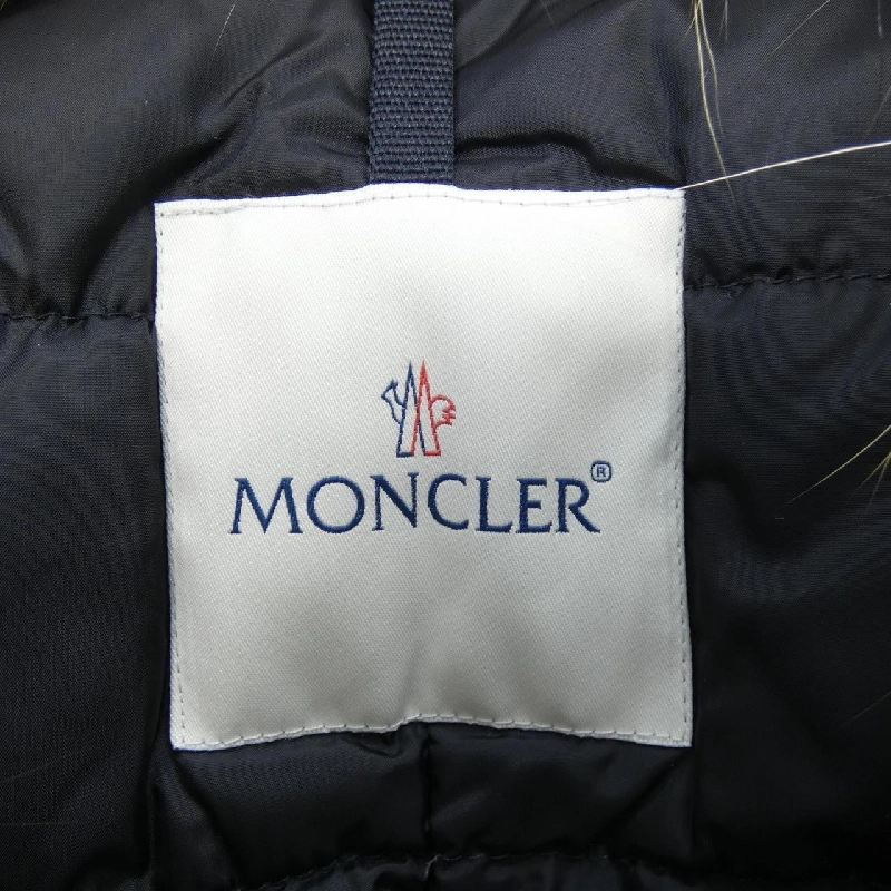 Áo khoác lông vũ MONCLER 643491