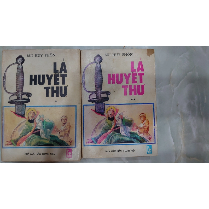 LÁ HUYẾT THƯ (tiểu thuyết) (trọn bộ 2 tập)
- Bùi Huy Phồn
 273105