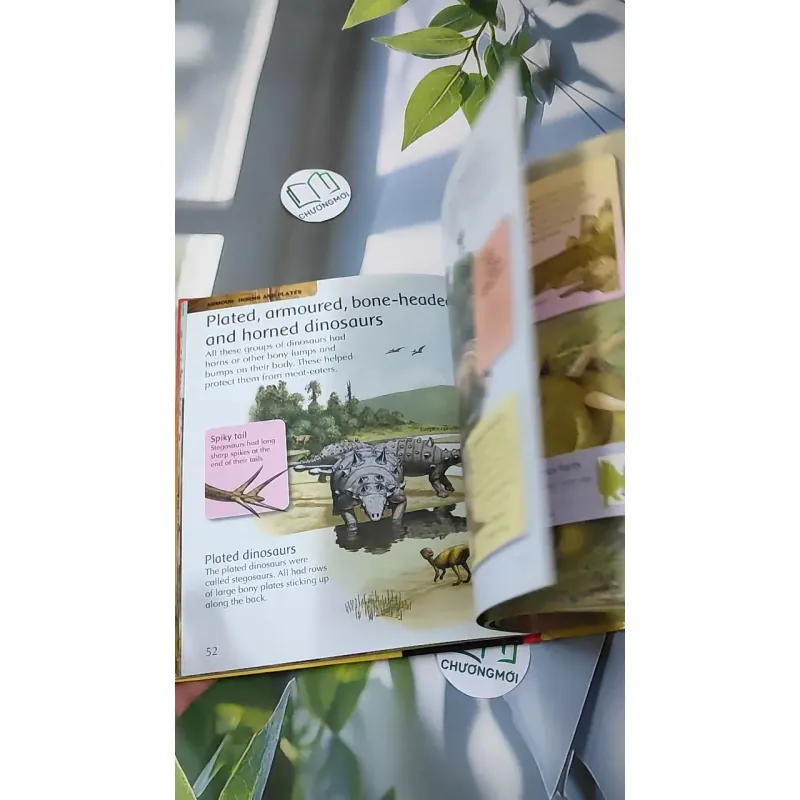 [MIỄN PHÍ BỌC SÁCH] Dinosaurs: Step into the world of the dinosaurs 990371