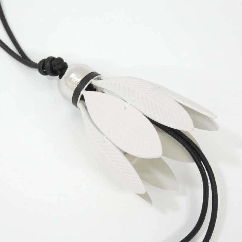 【Sản phẩm mới】Loewe Charm cầu lông C621232XME Charm túi 625165