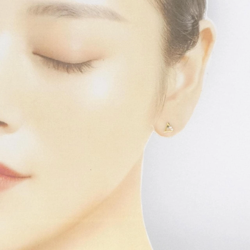 K18YG Bông tai kim cương 0.04CT - Hàng hiệu Chính hãng 871990