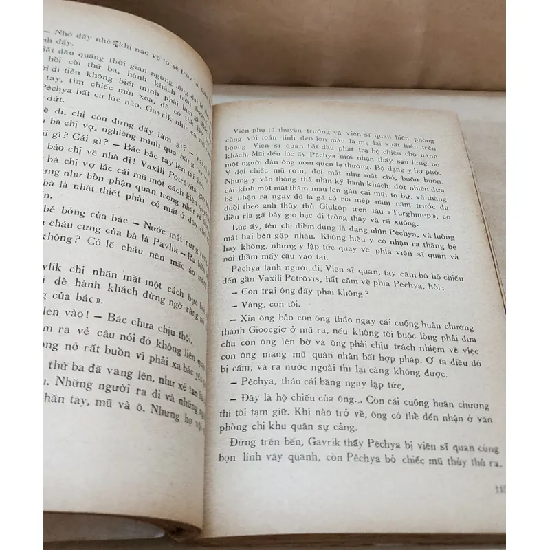 KHU TRẠI TRONG THẢO NGUYÊN (VH Nga) - V. Kataep 711607