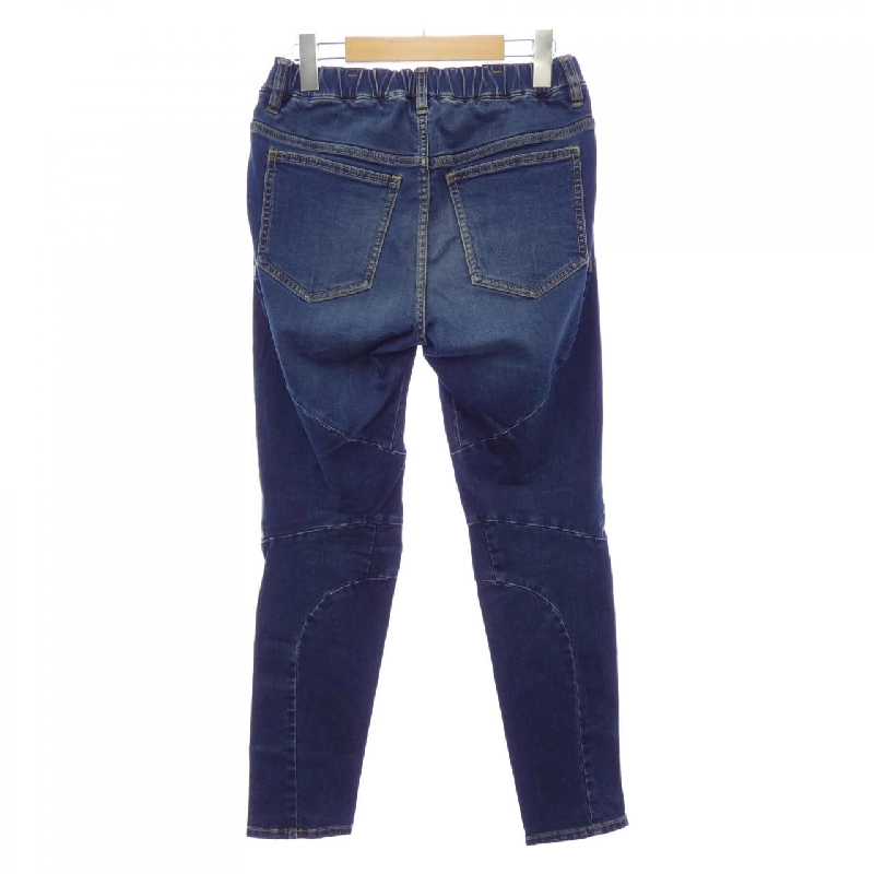 Áo quần ATTACHMENT - Hàng hiệu Authentic 890744