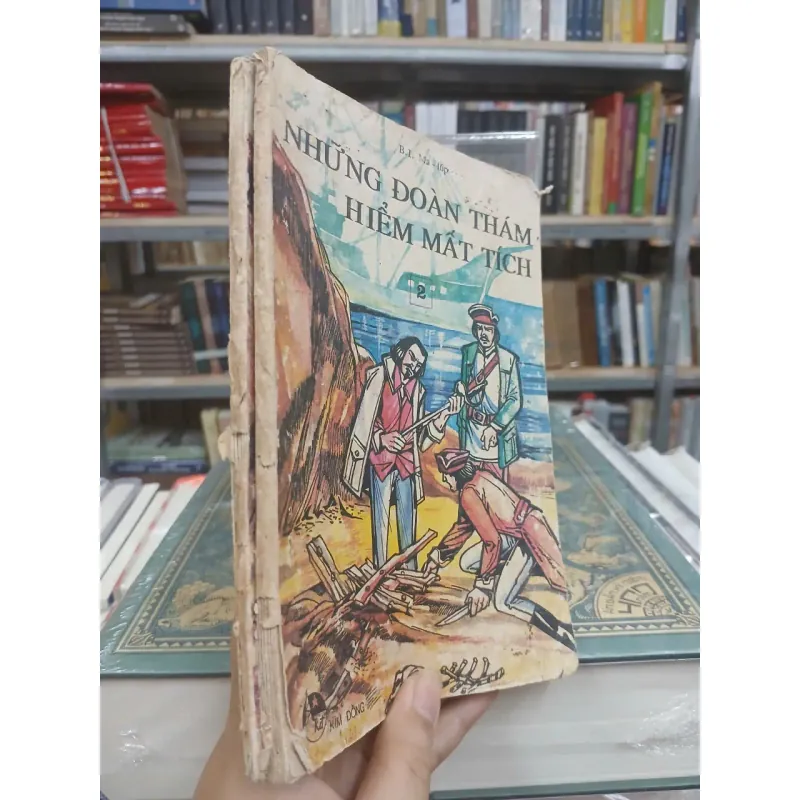 NHỮNG ĐOÀN THÁM HIỂM MẤT TÍCH - B. I. MA - LỐP (Phùng Bảo Lục dịch) 1002101