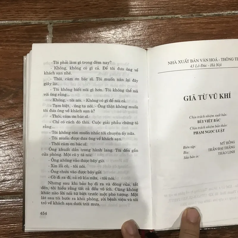 Giã từ vũ khí - Ernest Hemingway (k1) 717828