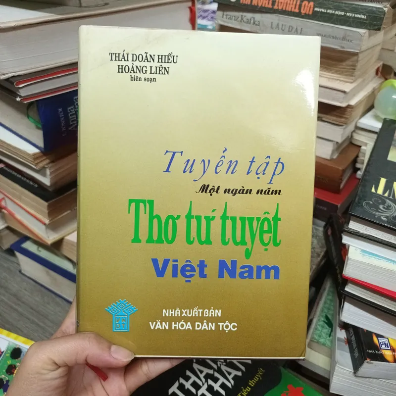 Tuyển Tập Một Ngàn Năm Thơ Tứ Tuyệt Việt Nam 632944
