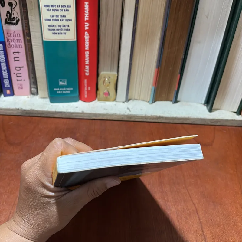 II Sách Kỹ Năng: Cứ Cười Thôi, Mặc Kệ Đời - Gari - 2018 791025