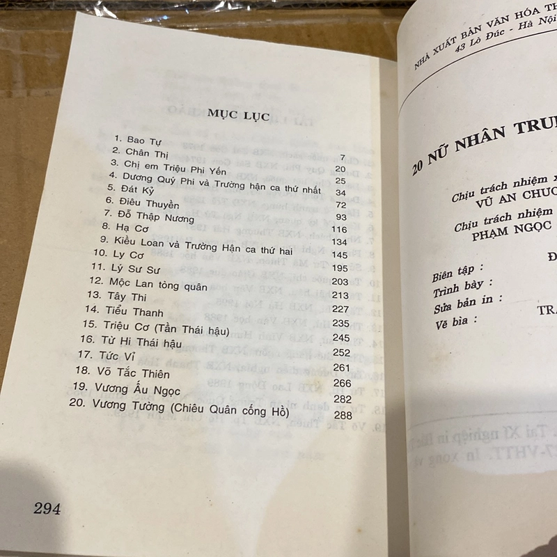 20 NỮ NHÂN TRUNG QUỐC (XB 2001) 521632