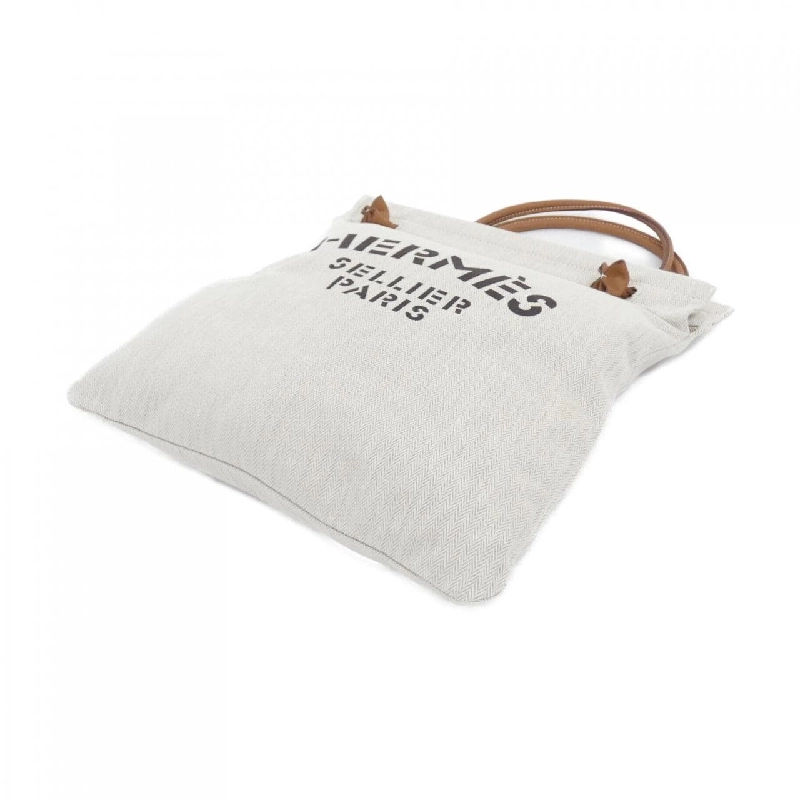 Túi đeo vai Hermès Sac Aline 068487CK 611849