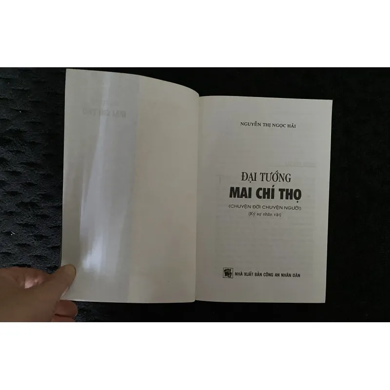 Đại tướng Mai Chí Thọ - Nguyễn Thị Ngọc Hải 1021933