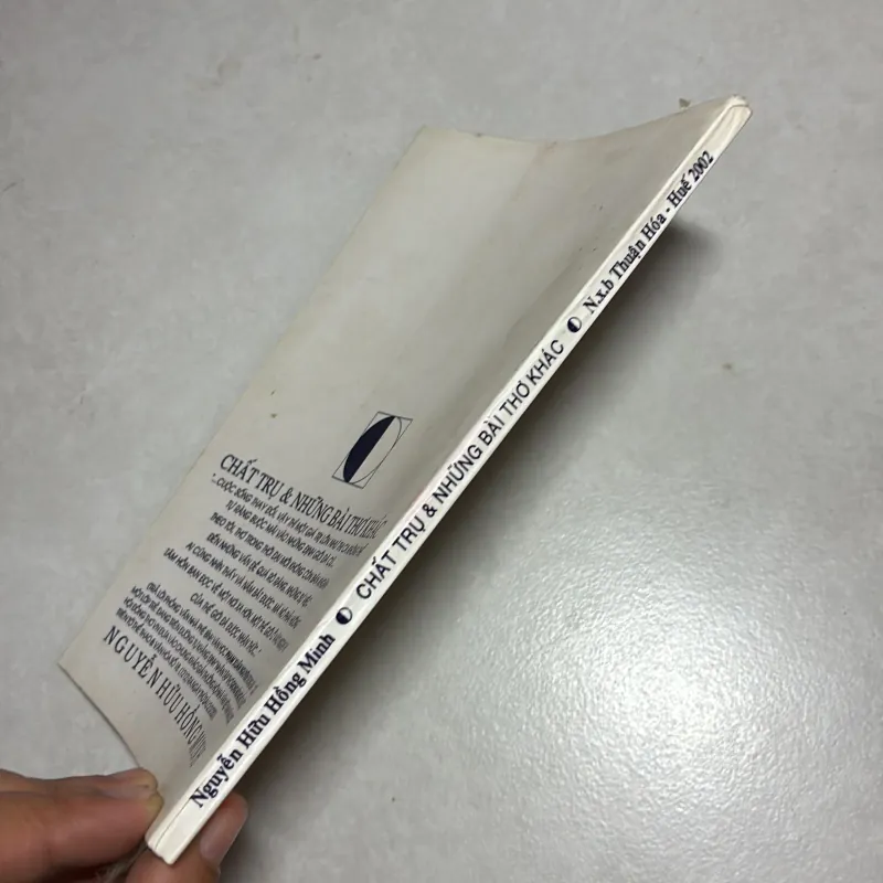 Chất trụ - Nguyễn Hữu Hồng Minh 777703