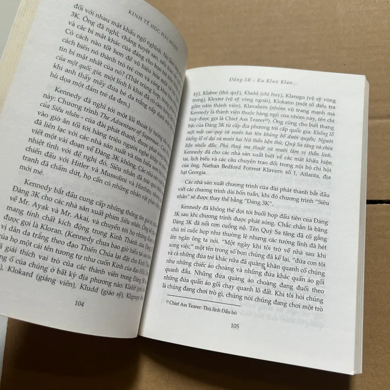 Kinh tế học hài hước 997052