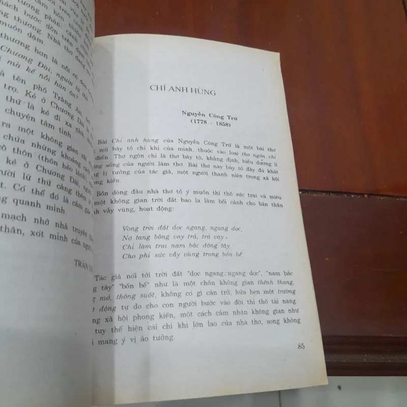 BÌNH GIẢNG TÁC PHẨM VĂN HỌC trong chương trình cuối cấp 929632