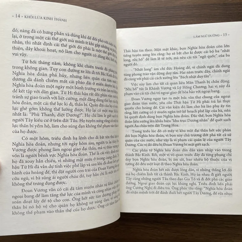 Khói lửa kinh thành - Lâm Ngữ Đường 974913