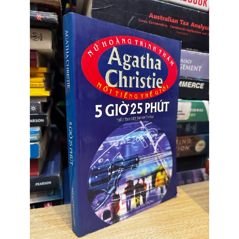5 giờ 25 phút - Agatha Christie 475355