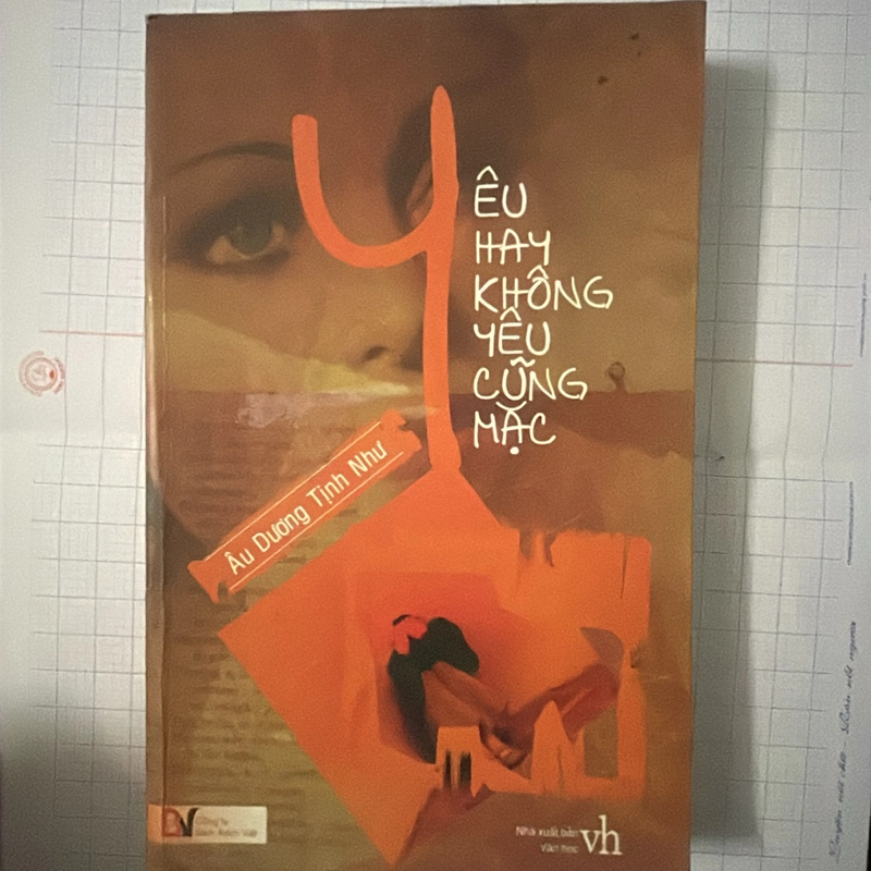 Yêu hay không yêu cũng mặc 460135