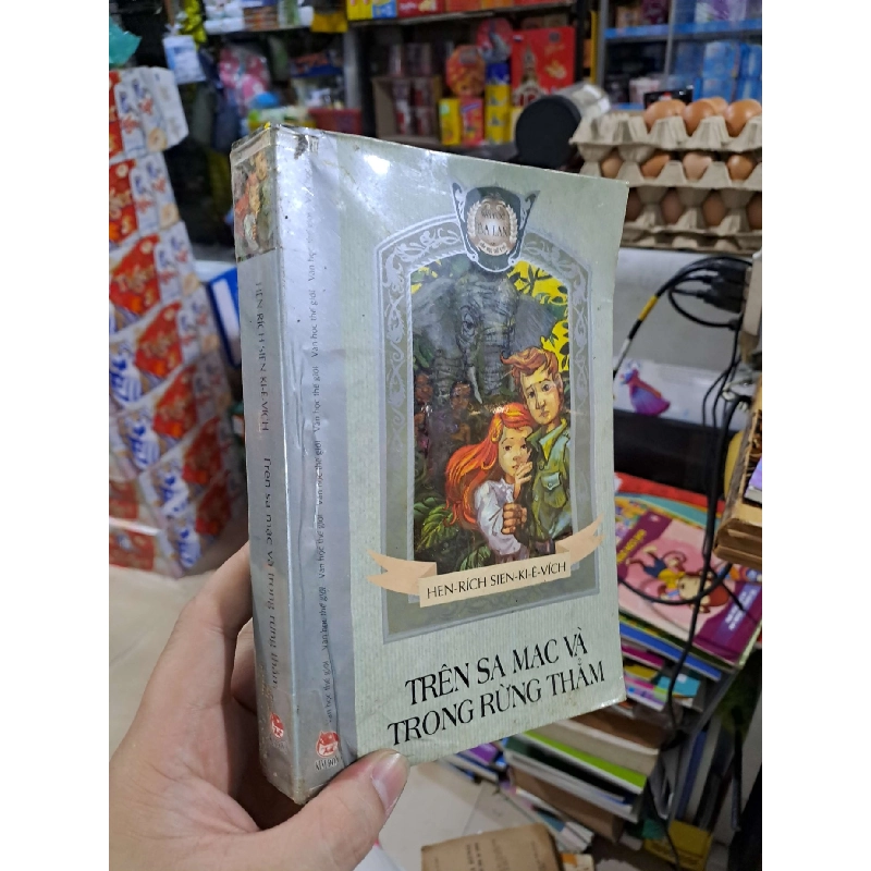 Trên Sa Mạc Và Trong Rừng Thẳm - Henryk Sienkiewicz - 2006 mới 70% ố ẫm - VĂN HỌC - HCM3012 749745