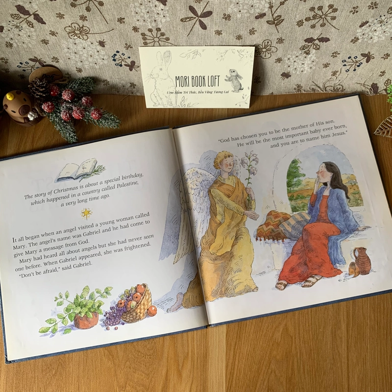 Sách tranh tiếng anh The First Christmas, Used, Bìa cứng 463592