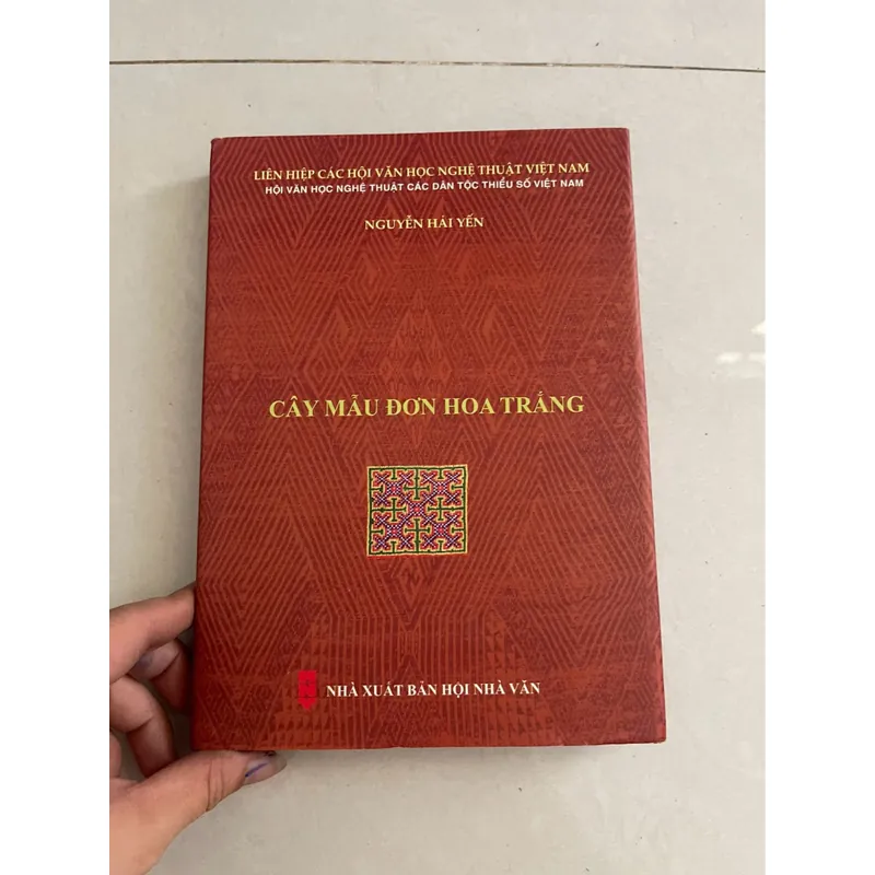 Cây Mẫu Đơn Hoa Trắng  557319