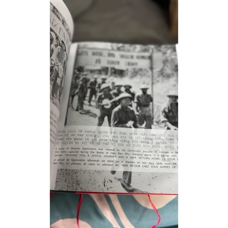 Sách ảnh Điện Biên Phủ bìa cứng  739124