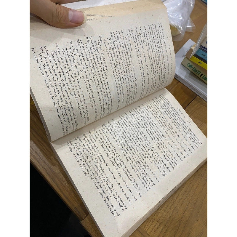 The Belgariad (Volume 1)- David Eddings 541908