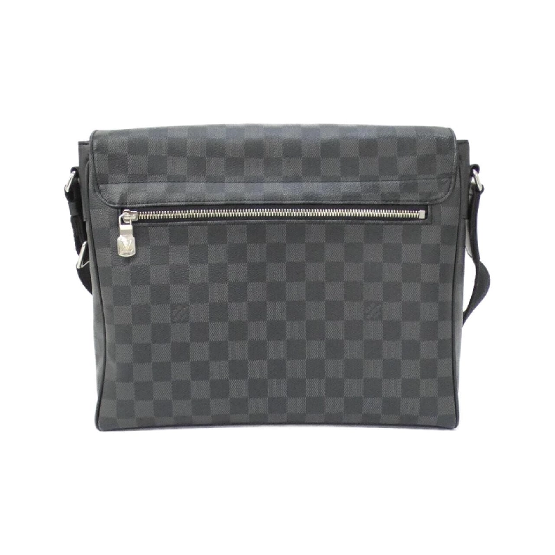 Túi đeo vai Louis Vuitton Damier Graphite District MM N41029 611881