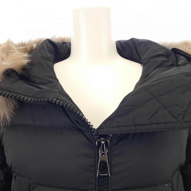 Áo khoác lông vũ MONCLER CLION 631859
