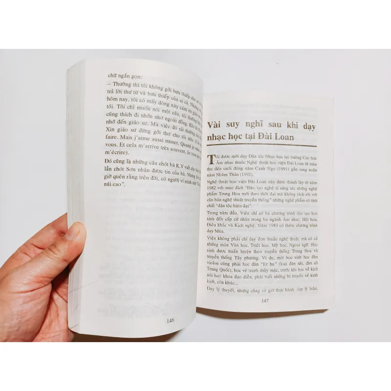 Trần Văn Khuê & Âm Nhạc Dân Tộc - GSTS Trần Văn Khuê 762820