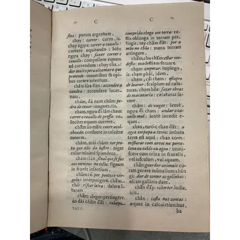 TỪ ĐIỂN AN NAM - LUSITAN - LATINH (ALEXANDRE DE RHODES) 747417