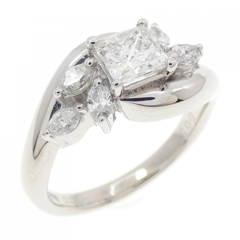 Nhẫn kim cương PT900 0.60CT 670093