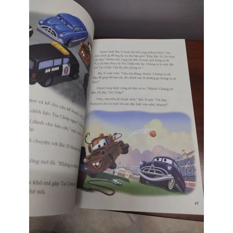 Sách: 5 Phút kể chuyện – Phiêu lưu khắp chốn - Disney Pixar 654344