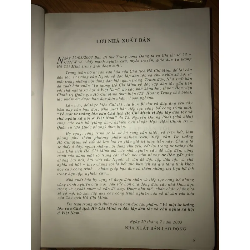 Về một tư tưởng lớn của Chủ tịch Hồ Chí Minh vì độc lập dân tộc và chủ nghĩa xã hội ở VN 694443