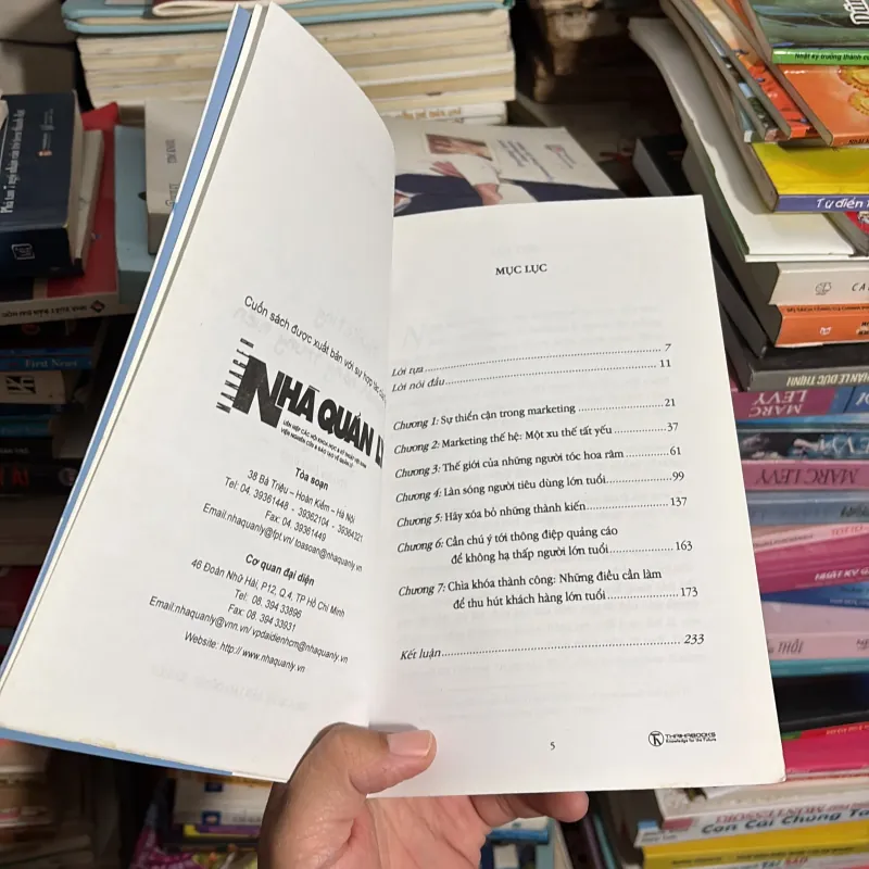 II Sách Marketing: Marketing Cho Khách Hàng Trung Niên - Jean Paul Tréguer - 2009 779207